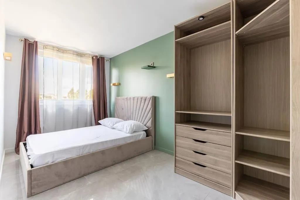 באגנו Magnifique Appartement Avec Vue Sur La Tour Eiffel דירה