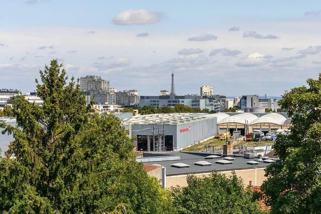 Magnifique Appartement Avec Vue Sur La Tour Eiffel Bagneux